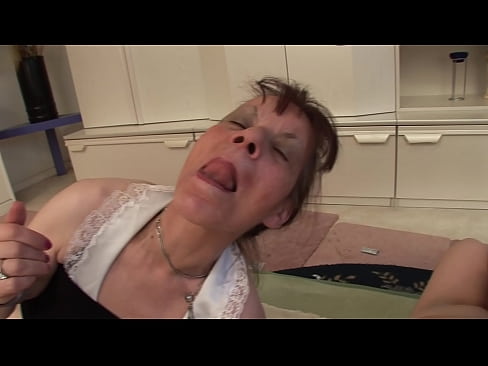 ❤️ De grann ak yon granpapa gen yon triyo Videyo fuck nan pònografi ht.sexycamse.top ❤